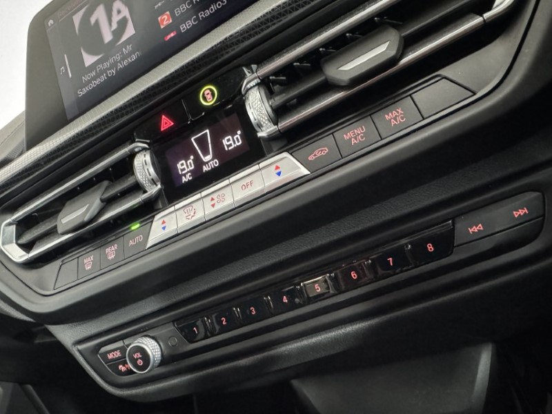 2022 (22) BMW 2 SERIES 218i [136] Sport 4dr DCT [Live Cockpit Prof] 5638708