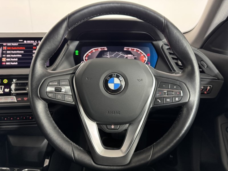 2022 (22) BMW 2 SERIES 218i [136] Sport 4dr DCT [Live Cockpit Prof] 5638695