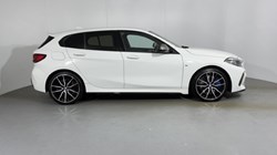 2020 (20) BMW 1 SERIES M135i xDrive 5dr Step Auto 5636250