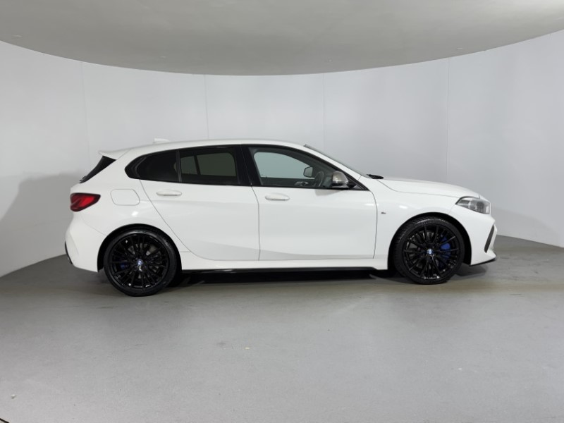 2020 (20) BMW 1 SERIES M135i xDrive 5dr Step Auto 5768602