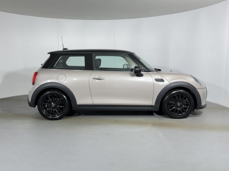 2023 (73) MINI HATCHBACK 1.5 Cooper Classic 3dr Auto 5636501