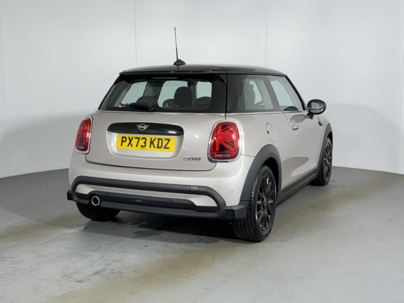 2023 (73) MINI HATCHBACK 1.5 Cooper Classic 3dr Auto 5636499