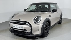 2023 (73) MINI HATCHBACK 1.5 Cooper Classic 3dr Auto 5636496