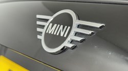2021 (21) MINI HATCHBACK 1.5 Cooper Classic 3dr Auto 5669121