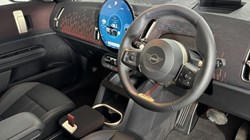 2025 (25) MINI COUNTRYMAN 2.0 S Sport ALL4 5dr Auto 5646056