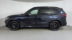 2022 (22) BMW X5 xDrive40d MHT M Sport 5dr Auto 5662177