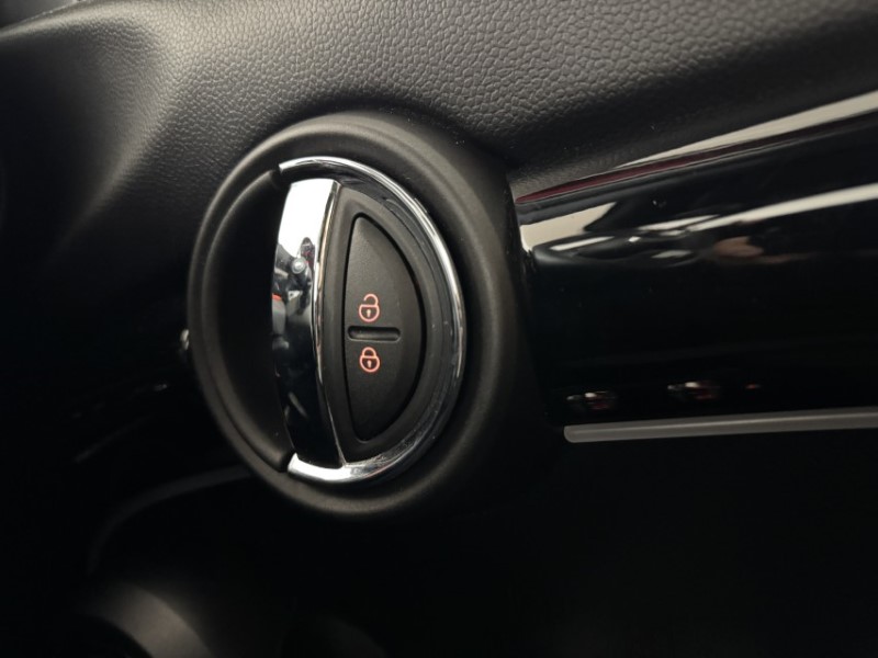 2023 (73) MINI HATCHBACK 2.0 Cooper S Sport 5dr Auto 5663189