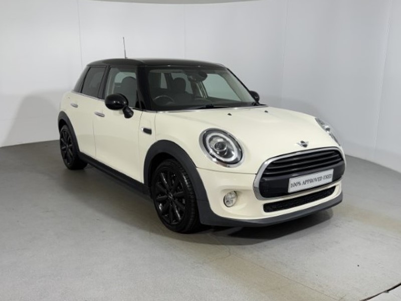 2018 (68) MINI HATCHBACK 1.5 Cooper II 5dr