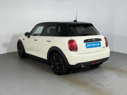 2018 (68) MINI HATCHBACK 1.5 Cooper II 5dr