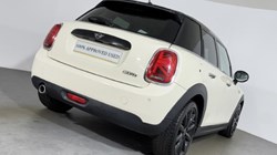2018 (68) MINI HATCHBACK 1.5 Cooper II 5dr 5659033