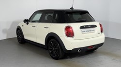 2018 (68) MINI HATCHBACK 1.5 Cooper II 5dr 5659037