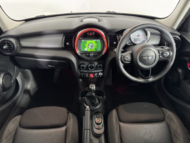 2018 (68) MINI HATCHBACK 1.5 Cooper II 5dr 5658935