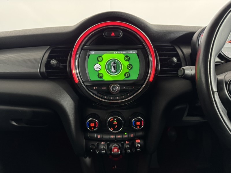 2018 (68) MINI HATCHBACK 1.5 Cooper II 5dr 5658888