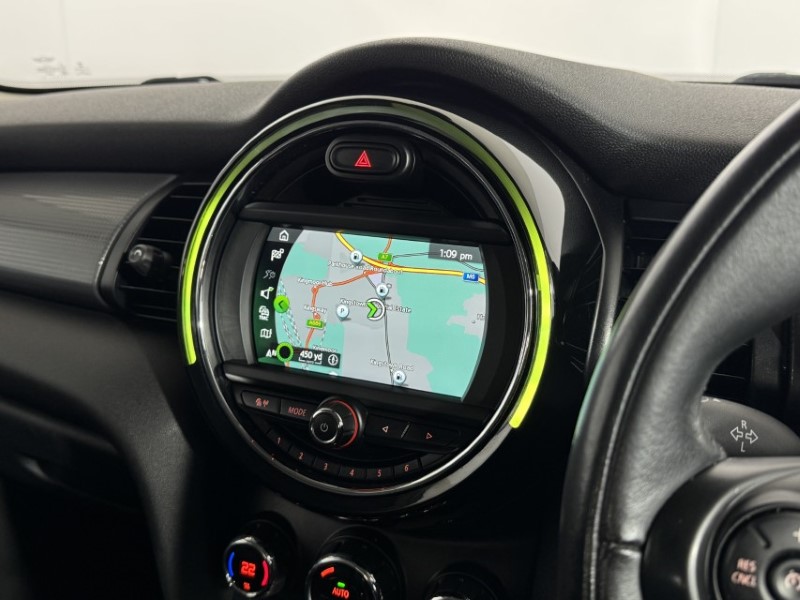 2018 (68) MINI HATCHBACK 1.5 Cooper II 5dr 5658900