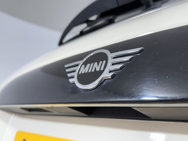 2018 (68) MINI HATCHBACK 1.5 Cooper II 5dr 5658918