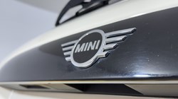 2018 (68) MINI HATCHBACK 1.5 Cooper II 5dr 5658918