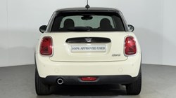 2018 (68) MINI HATCHBACK 1.5 Cooper II 5dr 5659036