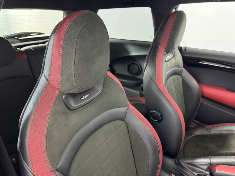 2017 (17) MINI HATCHBACK 2.0 John Cooper Works 3dr 5647467