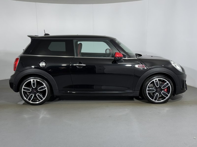 2017 (17) MINI HATCHBACK 2.0 John Cooper Works 3dr 5647491
