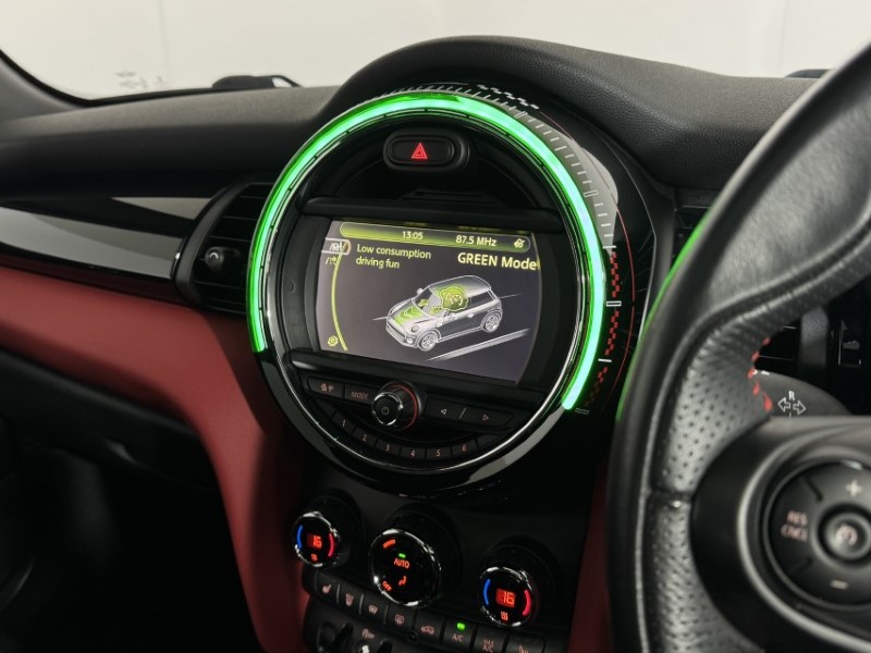 2017 (17) MINI HATCHBACK 2.0 John Cooper Works 3dr 5647463