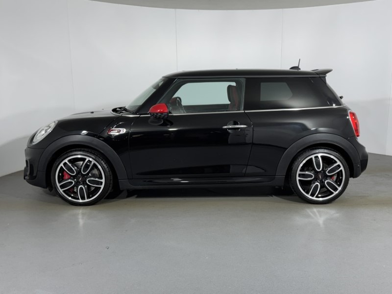 2017 (17) MINI HATCHBACK 2.0 John Cooper Works 3dr 5647494