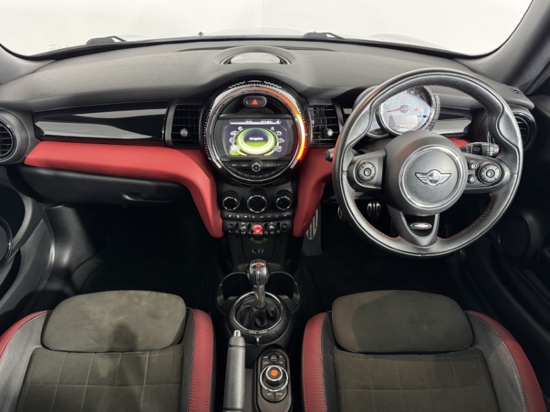 2017 (17) MINI HATCHBACK 2.0 John Cooper Works 3dr 5647487