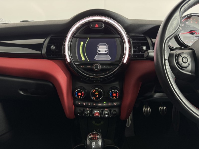 2017 (17) MINI HATCHBACK 2.0 John Cooper Works 3dr 5647443