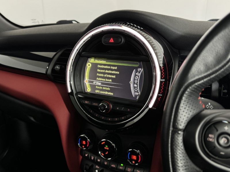 2017 (17) MINI HATCHBACK 2.0 John Cooper Works 3dr 5647460