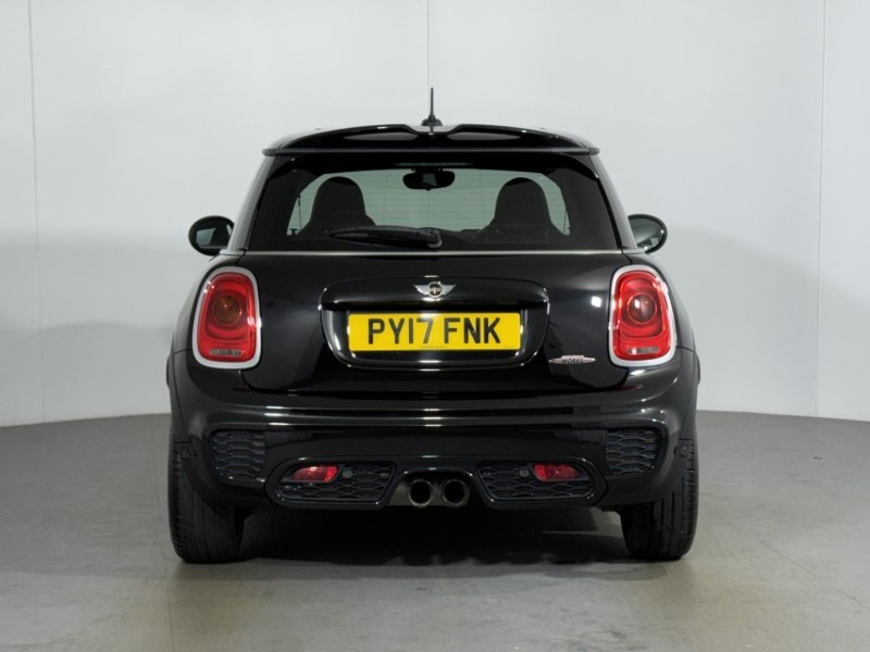 2017 (17) MINI HATCHBACK 2.0 John Cooper Works 3dr 5647484