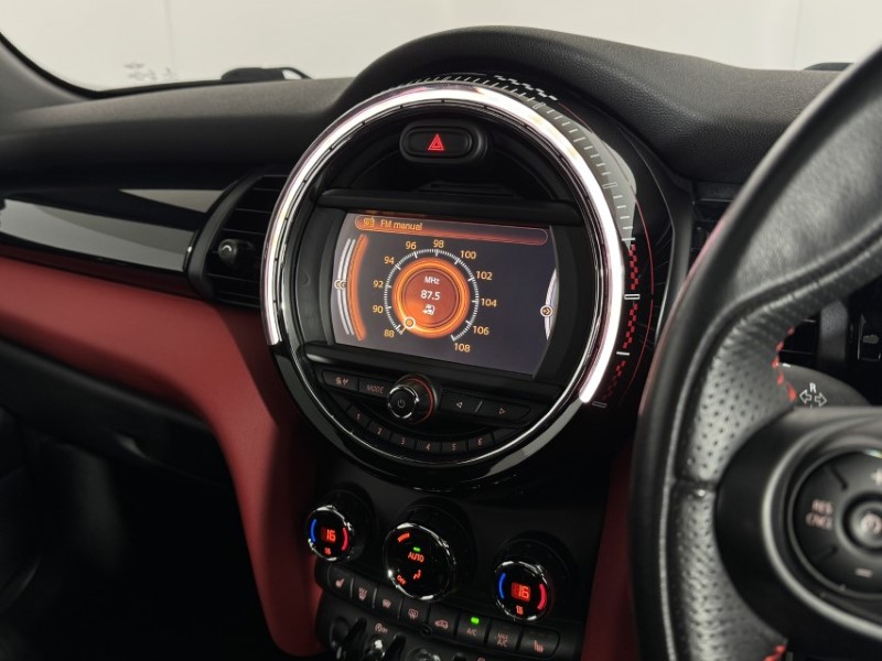 2017 (17) MINI HATCHBACK 2.0 John Cooper Works 3dr 5647456