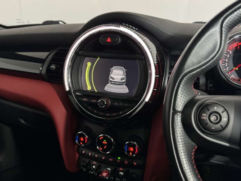 2017 (17) MINI HATCHBACK 2.0 John Cooper Works 3dr 5647464