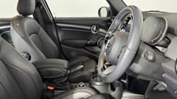 2023 (73) MINI HATCHBACK 1.5 Cooper Exclusive Premium 5dr Auto 5660637