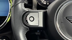 2023 (73) MINI HATCHBACK 1.5 Cooper Exclusive Premium 5dr Auto 5660622