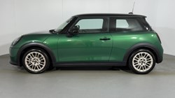 2024 (74) MINI COOPER 1.5 C Exclusive 3dr Auto 5685104