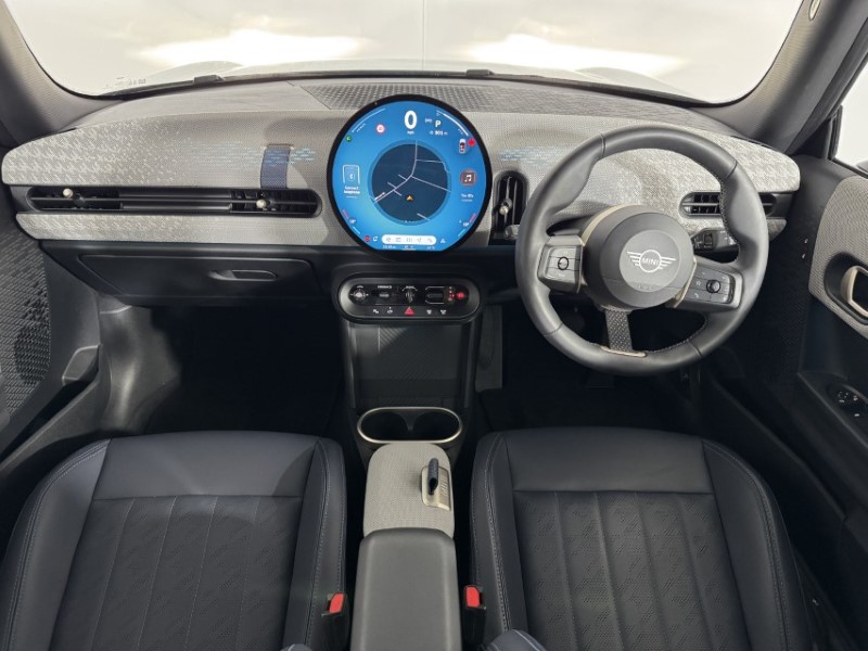2024 (74) MINI COOPER 1.5 C Exclusive 3dr Auto 5687243