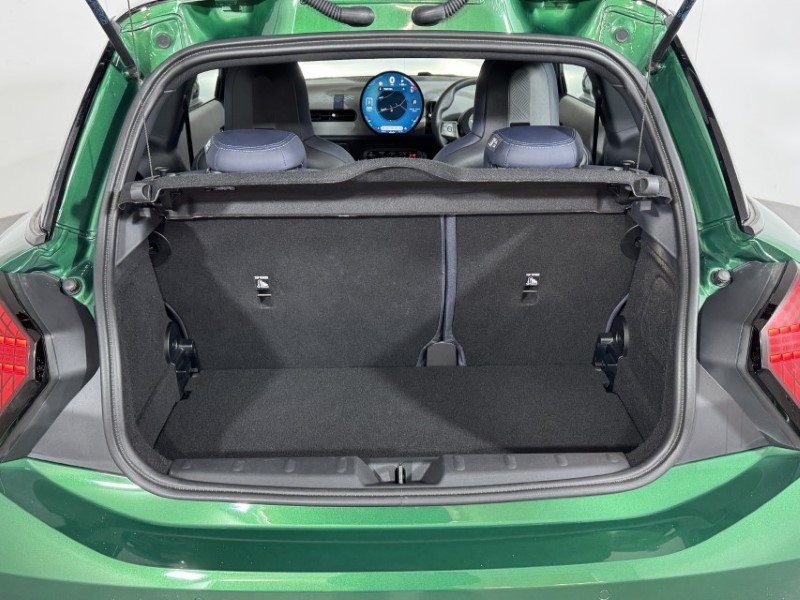 2024 (74) MINI COOPER 1.5 C Exclusive 3dr Auto 5685090