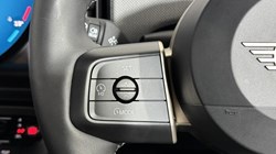 2024 (74) MINI COOPER 1.5 C Exclusive 3dr Auto 5685065