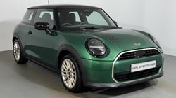 2024 (74) MINI COOPER 1.5 C Exclusive 3dr Auto 5685101