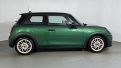 2024 (74) MINI COOPER 1.5 C Exclusive 3dr Auto 5685100