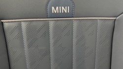 2024 (74) MINI COOPER 1.5 C Exclusive 3dr Auto 5685083