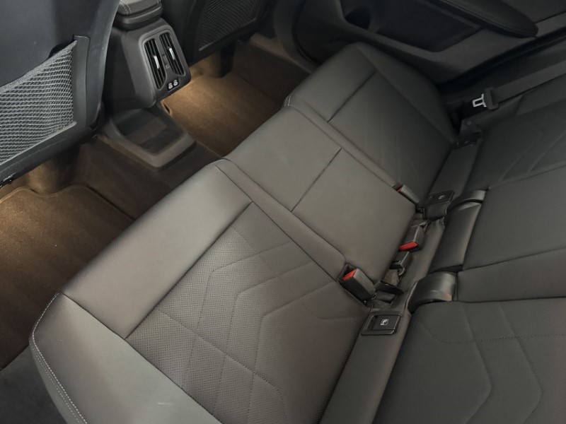 2022 (72) BMW X1 xDrive 23d MHT xLine Premier 5dr Step Auto 5669051