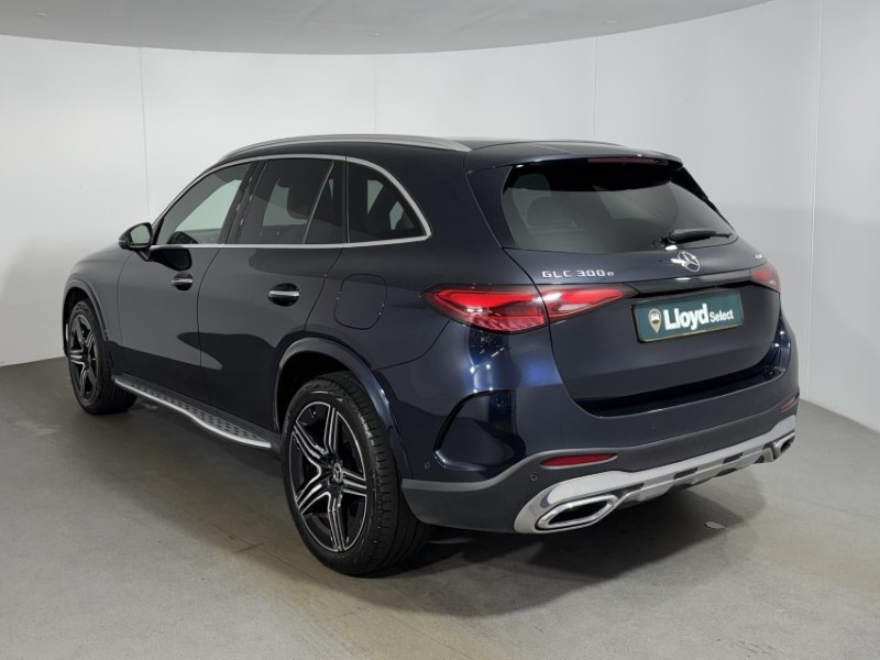 2023 (23) MERCEDES-BENZ GLC 300e 4Matic AMG Line Premium 5dr 9G-Tronic 1