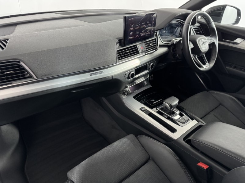 2022 (22) AUDI Q5 40 TDI Quattro S Line 5dr S Tronic 5659094