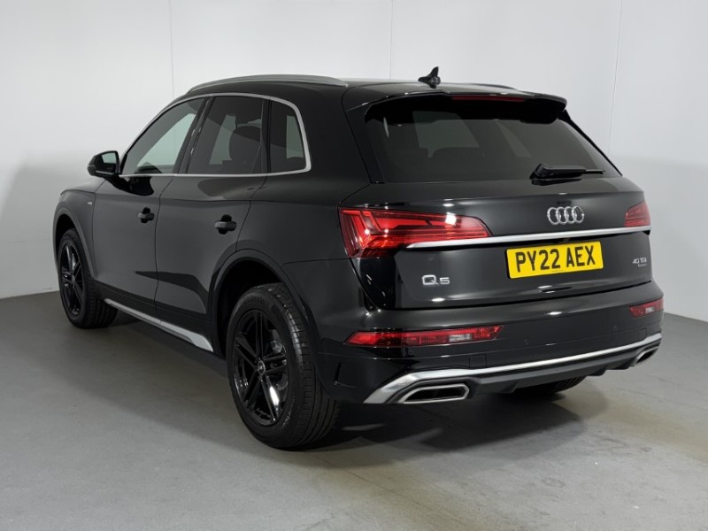 2022 (22) AUDI Q5 40 TDI Quattro S Line 5dr S Tronic 5662907