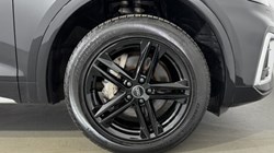 2022 (22) AUDI Q5 40 TDI Quattro S Line 5dr S Tronic 5660043