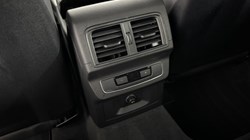 2022 (22) AUDI Q5 40 TDI Quattro S Line 5dr S Tronic 5659091