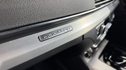 2022 (22) AUDI Q5 40 TDI Quattro S Line 5dr S Tronic 5659096