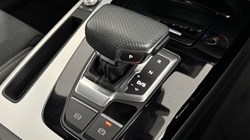2022 (22) AUDI Q5 40 TDI Quattro S Line 5dr S Tronic 5659048