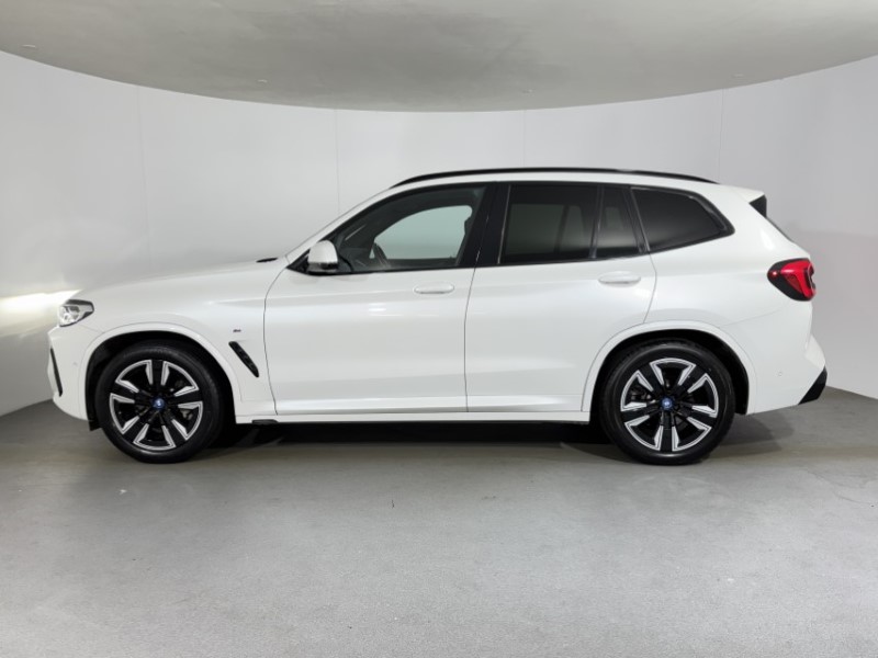 2023 (23) BMW iX3 210kW M Sport 80kWh 5dr Auto 5660734
