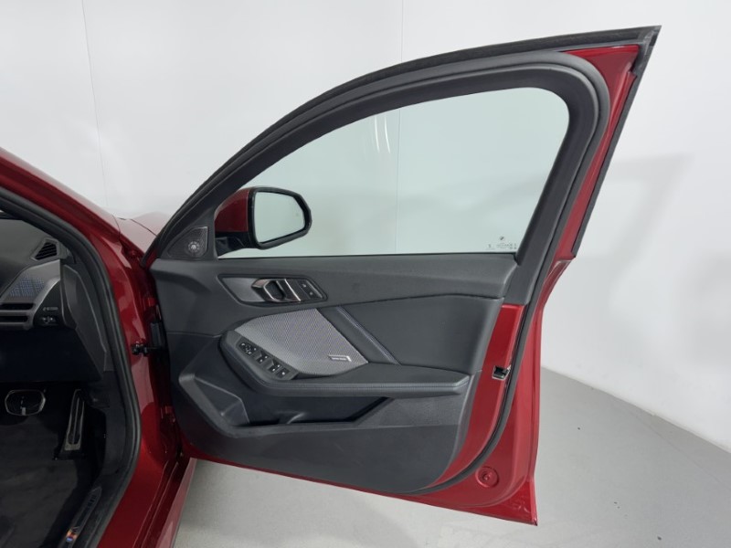 2025 (75) BMW 1 SERIES 120 M Sport 5dr Step Auto 5665403